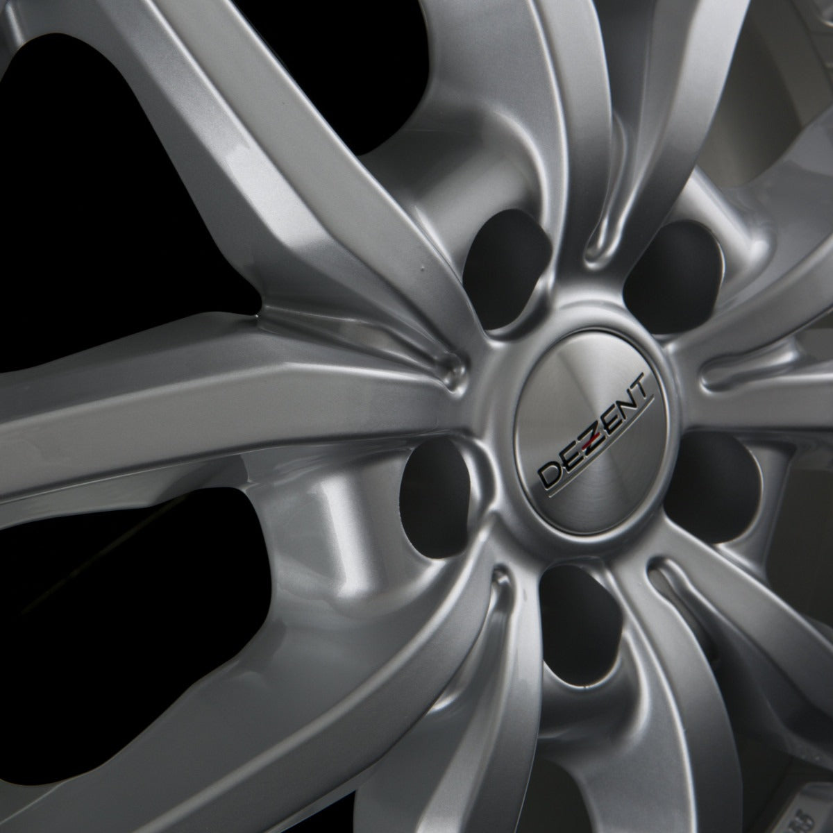 Dezent TE SILVER - Silber Alufelge 8x18 Zoll ET30 LK 5x114.3 ML71.6 – Bild 2