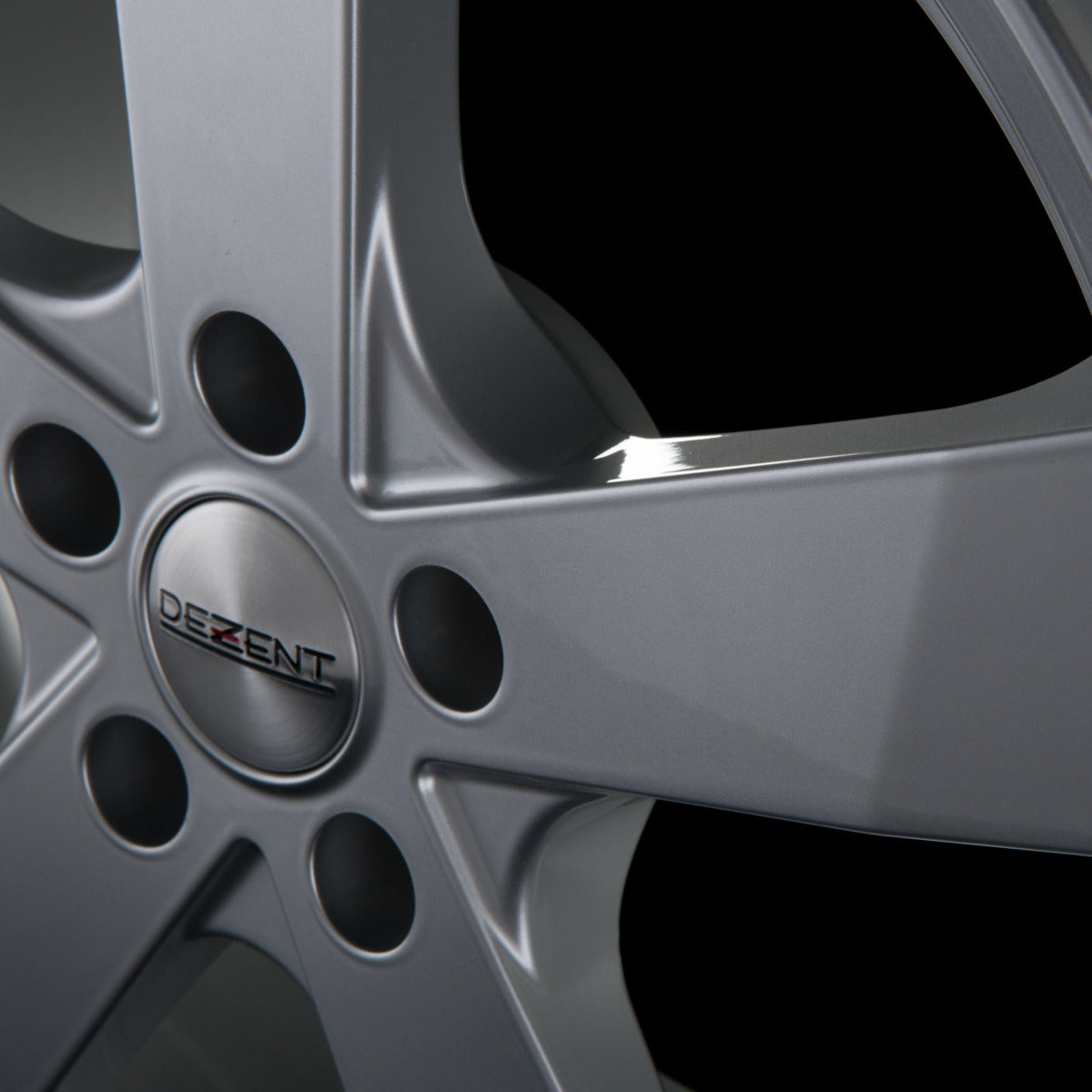 Dezent TD SILVER - Silber Alufelge 7.5x19 Zoll ET40 LK 5x115 ML70.2 – Bild 3