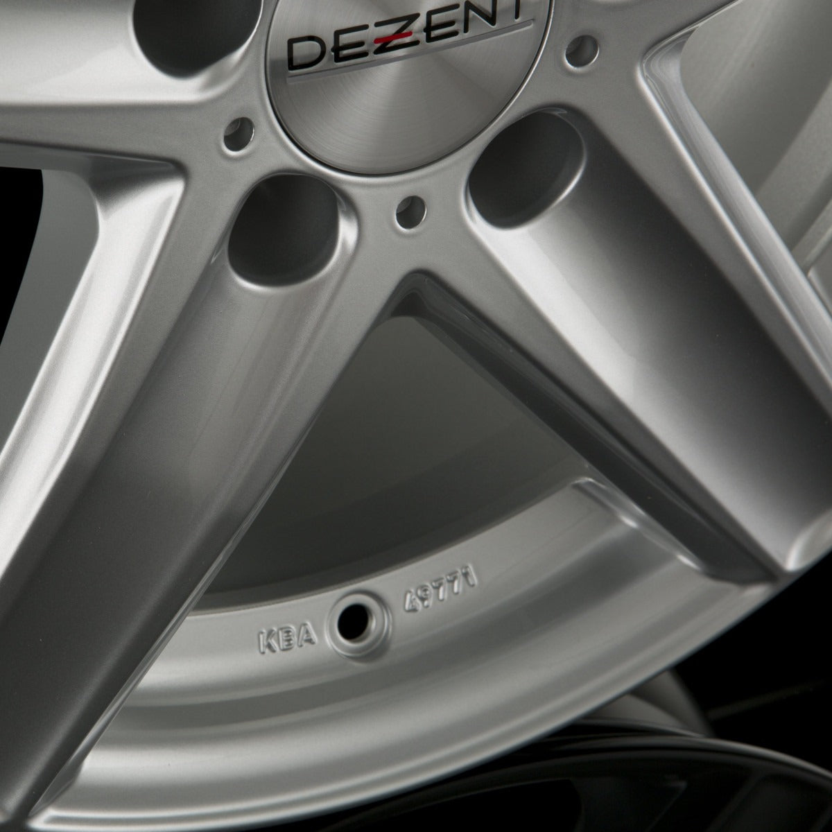 Dezent TG SILVER - Silber Alufelge 8.5x18 Zoll ET35 LK 5x112 ML66.6 – Bild 5