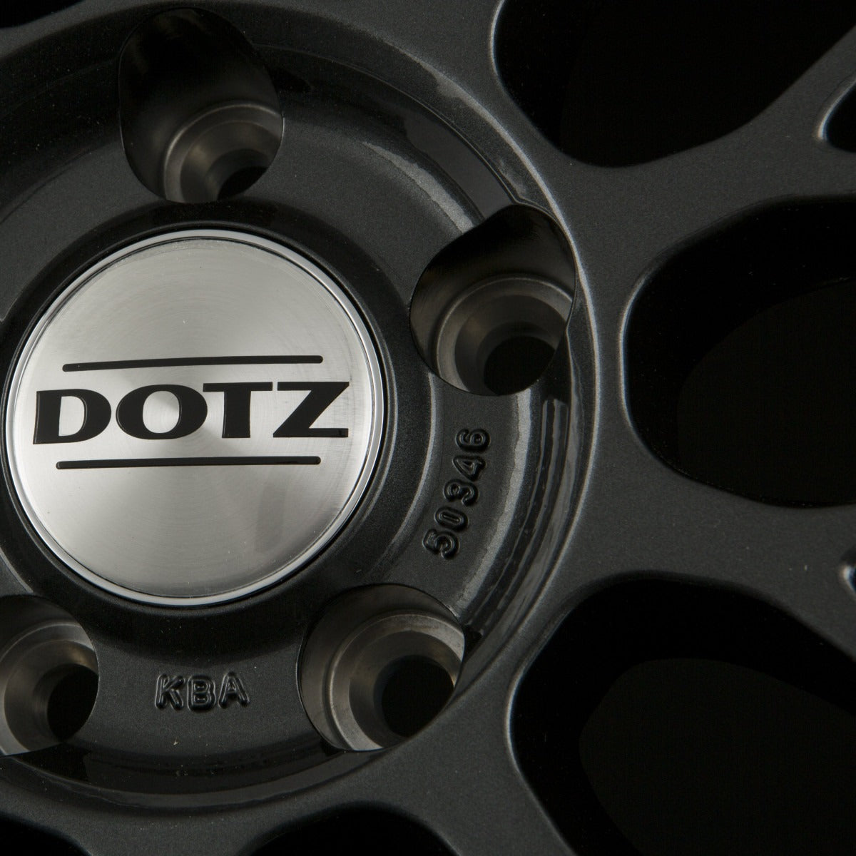 Dotz Revvo DARK - Gunmetal Polished Alufelge 8.5x19 Zoll ET35 LK 5x112 ML70.1 – Bild 2