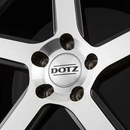 Dotz CP5 DARK - Black Polished Alufelge 8x17 Zoll ET35 LK 5x112 ML70.1 – Bild 4