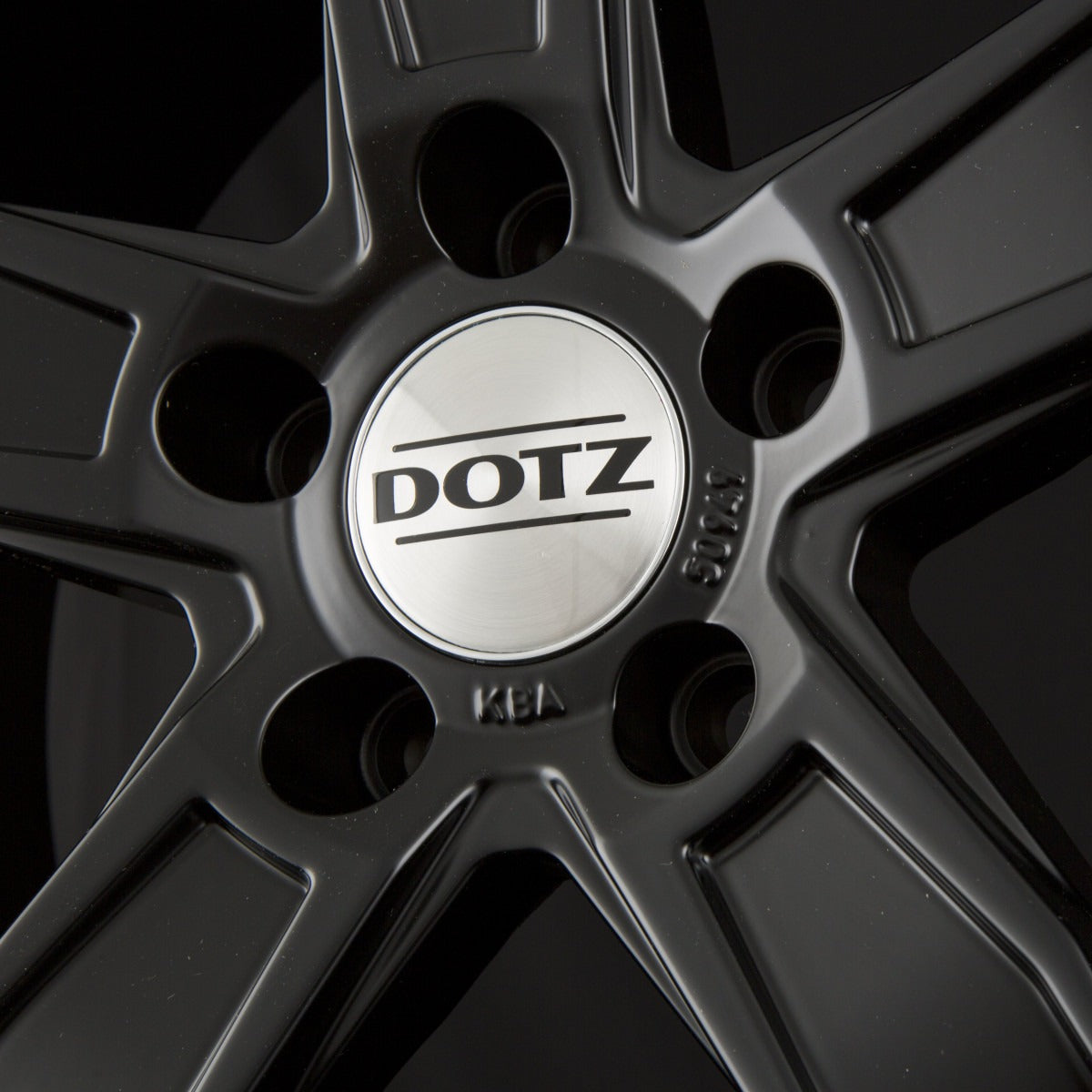 Dotz SP5 BLACK EDITION - Black Matt Alufelge 8x18 Zoll ET35 LK 5x112 ML70.1 – Bild 4