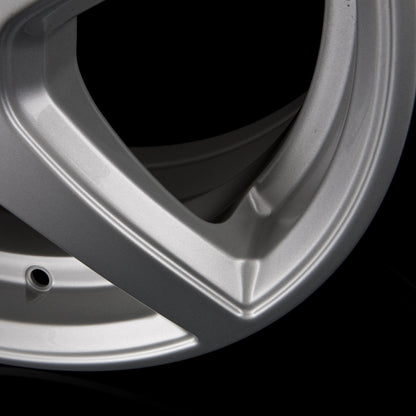 Alutec B Polar-Silber Alufelge 7.5x17 Zoll ET37 LK 5x112 ML66.6 – Bild 3