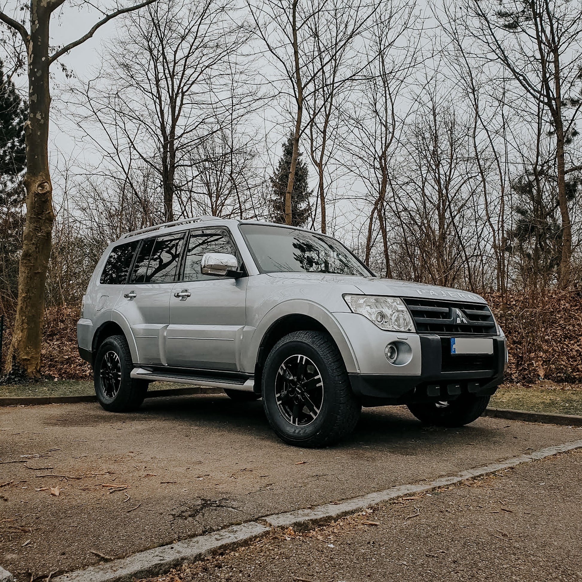 Alutec Titan diamant-schwarz frontpoliert Alufelge – Bild 6