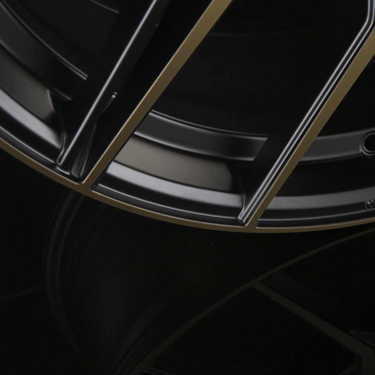 Borbet QX Black Bronze Matt Alufelge 8x19 Zoll ET50 LK 5x112 ML57.1