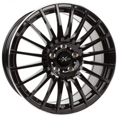 Axxion AX5 schwarz lackiert mit poliertem Felgenbett 9x20 Zoll ET33 LK 5x112 ML66.6