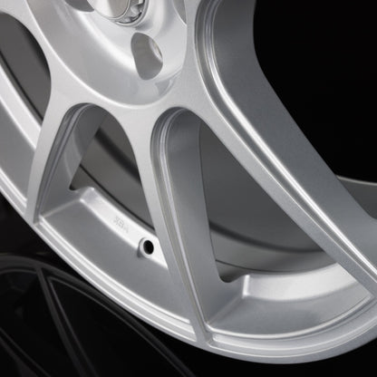 Axxion X2 Race Silber Lackiert (RS) Alufelge 7x17 Zoll ET37 LK 5x120 ML72.6 – Bild 5