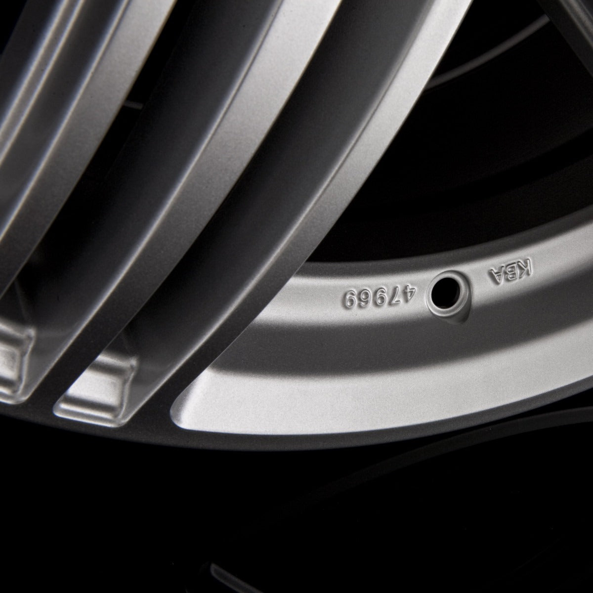 2DRV by WHEELWORLD WH12 Race Silber (RS) Alufelge 9x20 Zoll ET45 LK 5x120 ML65.1 – Bild 4
