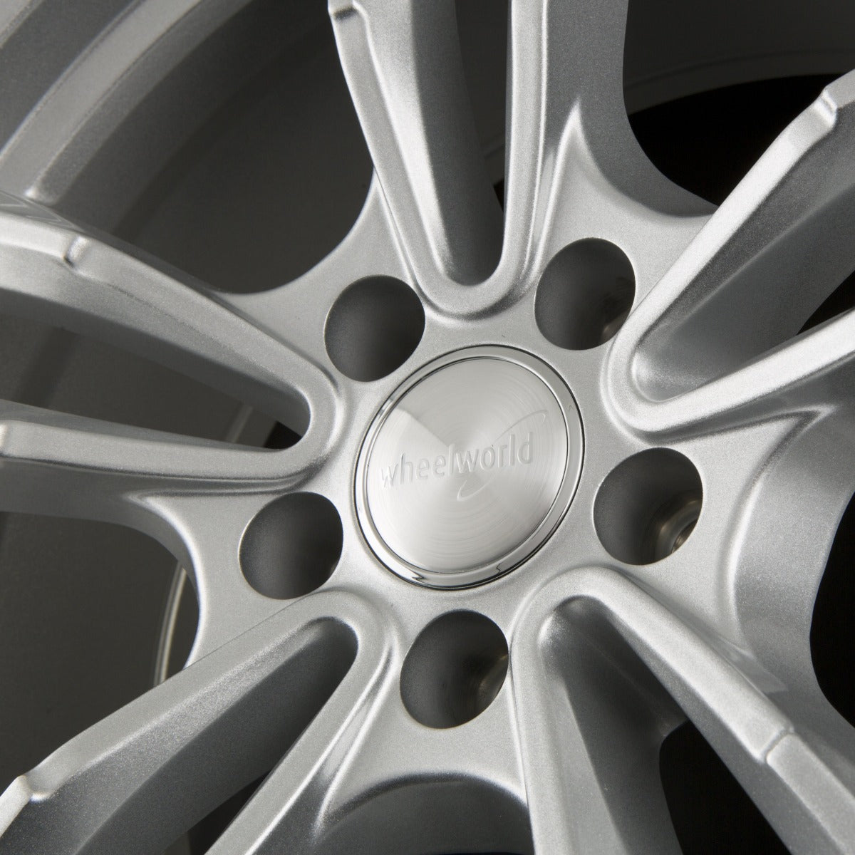 2DRV by WHEELWORLD WH29 Race Silber Lackiert (RS) Alufelge 8.5x19 Zoll ET45 LK 5x112 ML66.6 – Bild 5