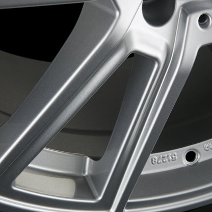 2DRV by WHEELWORLD WH30 Race Silber Lackiert (RS) Alufelge 8x18 Zoll ET43 LK 5x112 ML66.6 – Bild 3