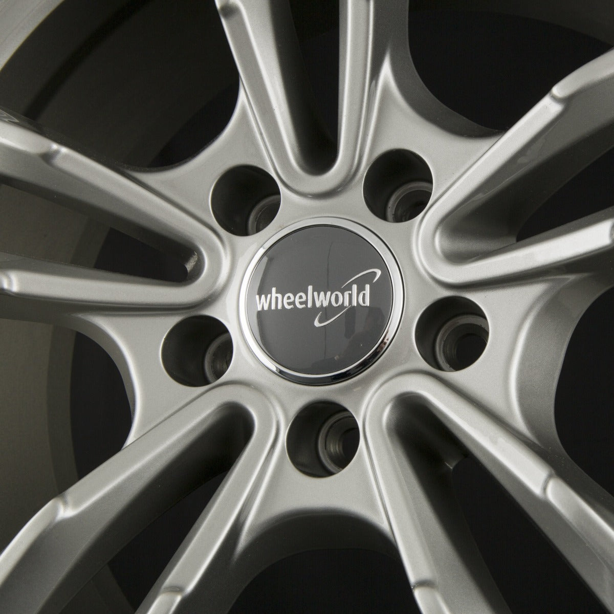 2DRV by WHEELWORLD WH29 Daytona Grau Glänzend Lackiert (DG+) Alufelge 8x18 Zoll ET30 LK 5x112 ML66.6 – Bild 5