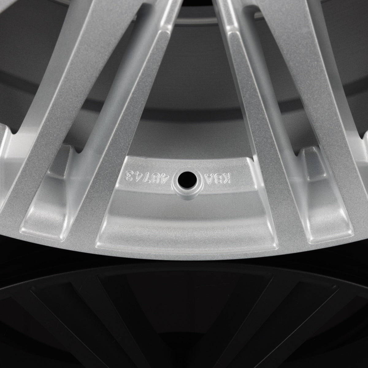 2DRV by WHEELWORLD WH18 Race Silber Lackiert (RS) Alufelge 8x18 Zoll ET45 LK 5x112 ML66.6 – Bild 5