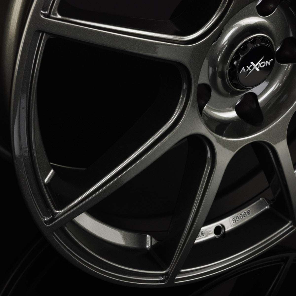 Axxion X2 Dark Gunmetal Glänzend Lackiert (DGM+) Alufelge 7x17 Zoll ET37 LK 5x120 ML72.6 – Bild 5