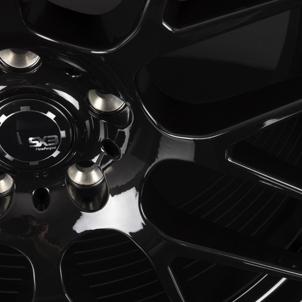 SX-Wheels SX3-FF Glossy Black (GB) Alufelge 9.5x19 Zoll ET45 LK 5x112 ML72.6 – Bild 3
