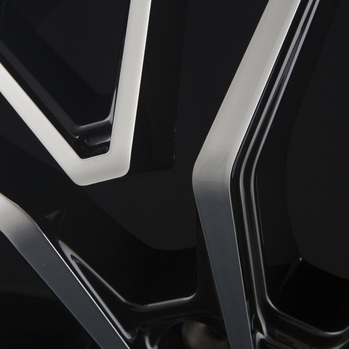 MM-Concepts MM09 Glossy Black Machined Alufelge 8.5x19 Zoll ET45 LK 5x112 ML72.6 – Bild 3