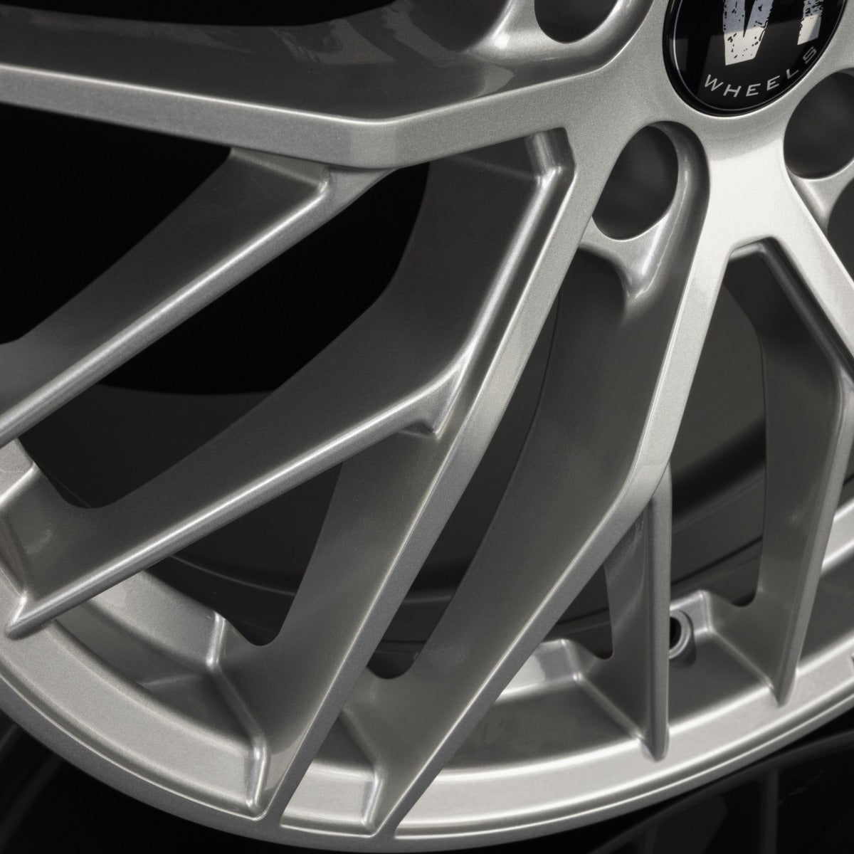 V1 Wheels DS2 Grau Glänzend Lackiert Alufelge 8x18 Zoll ET45 LK 5x114.3 ML67.1 – Bild 5