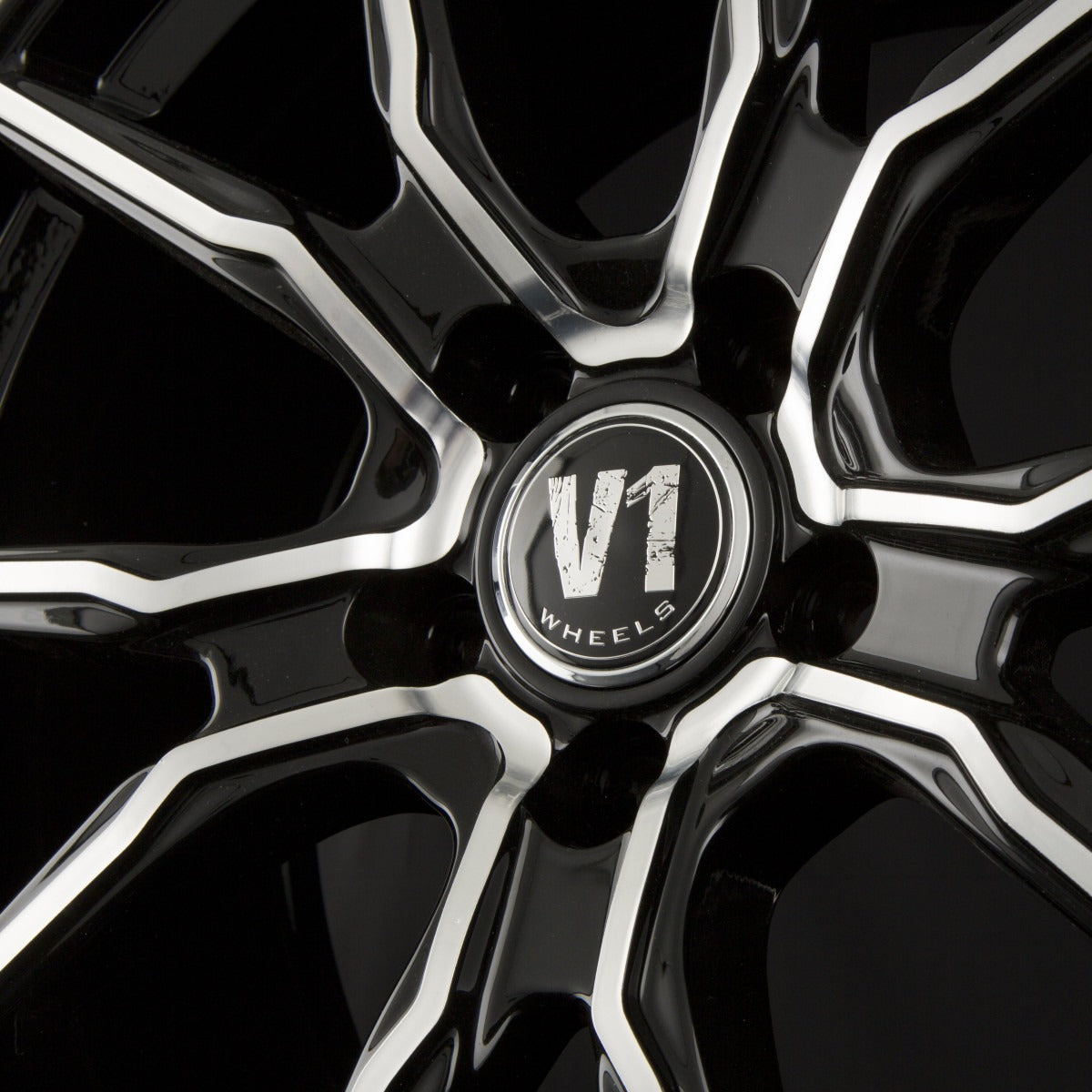 V1 Wheels V1 Schwarz Hochglanzpoliert SP+ Alufelge 8x18 Zoll ET35 LK 5x112 ML66.6 – Bild 4