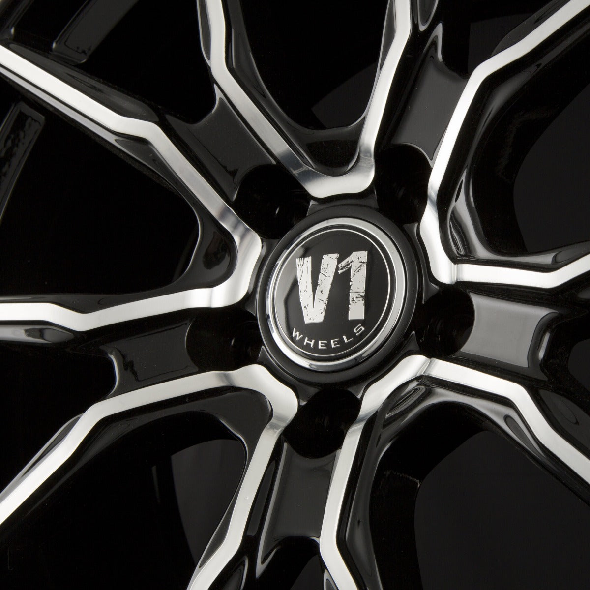 V1 Wheels V1 Schwarz Hochglanzpoliert SP+ Alufelge 8x18 Zoll ET35 LK 5x120 ML72.6 – Bild 4