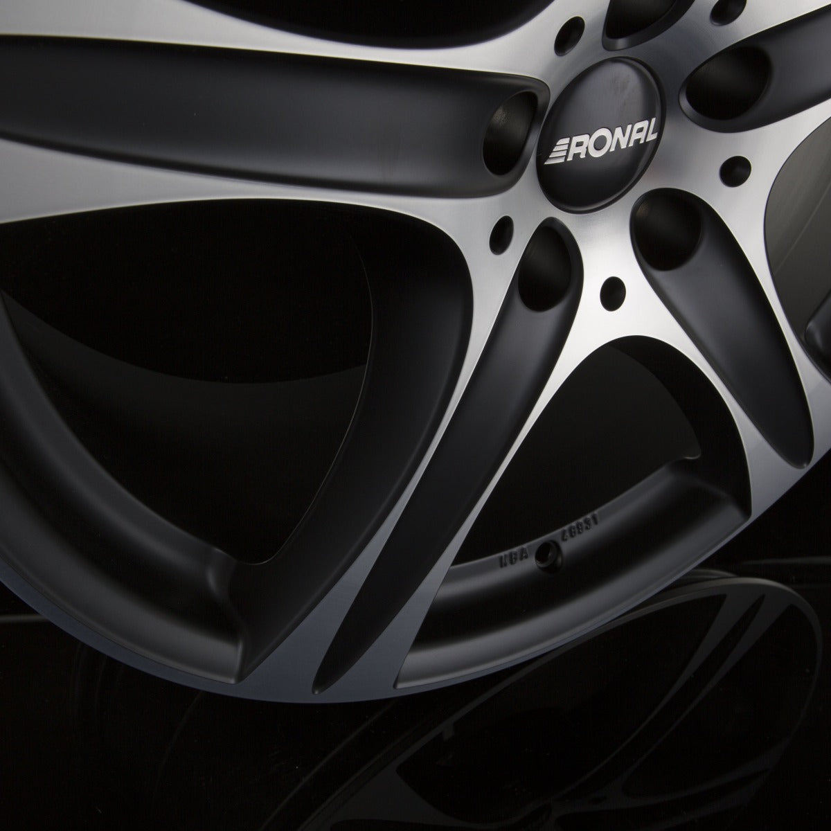Ronal R55 SUV Mattschwarz-Frontkopiert Alufelge 9.5x20 Zoll ET50 LK 5x120 ML72.6 – Bild 4