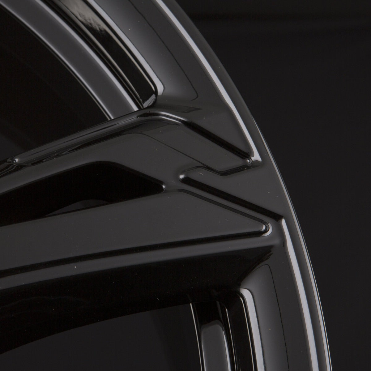 Ronal R62 Jetblack Alufelge 8x19 Zoll ET30 LK 5x112 ML66.6 – Bild 5