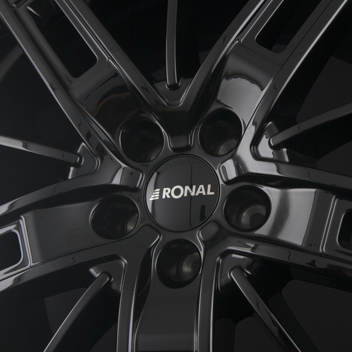 Ronal R67 Jetblack Alufelge 8x18 Zoll ET35 LK 5x112 ML76 – Bild 4