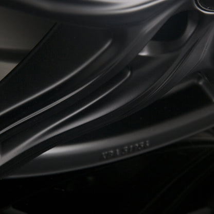 Ronal R65 Jetblack-Matt Alufelge 7x18 Zoll ET32 LK 5x114.3 ML82 – Bild 3