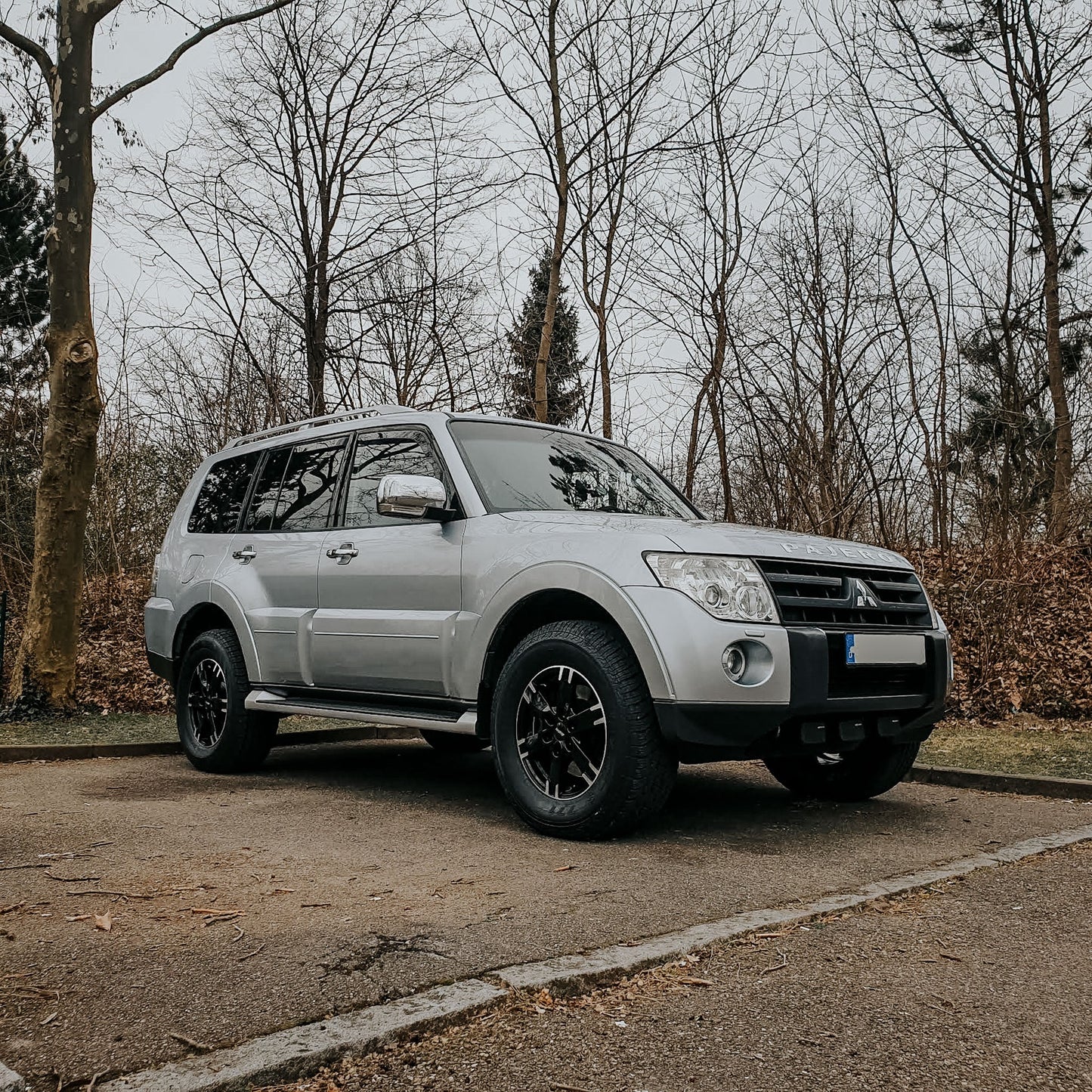 Alutec Titan diamant-schwarz frontpoliert Alufelge – Bild 6
