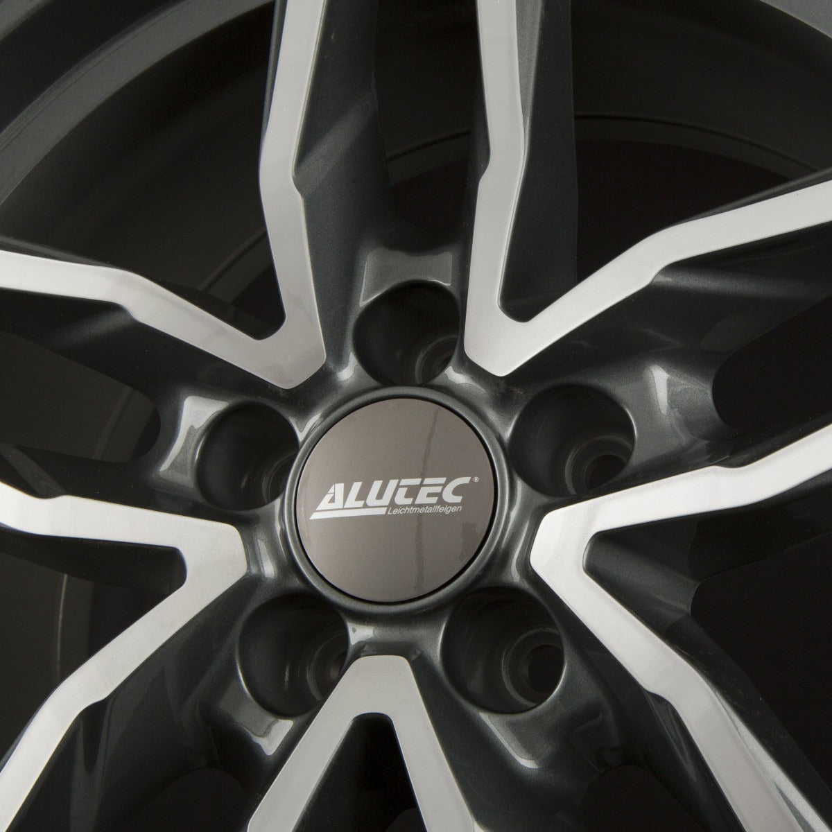 Alutec Ikenu Graphit-Frontpoliert Alufelge 8.5x20 Zoll ET26 LK 5x112 ML66.6 – Bild 4