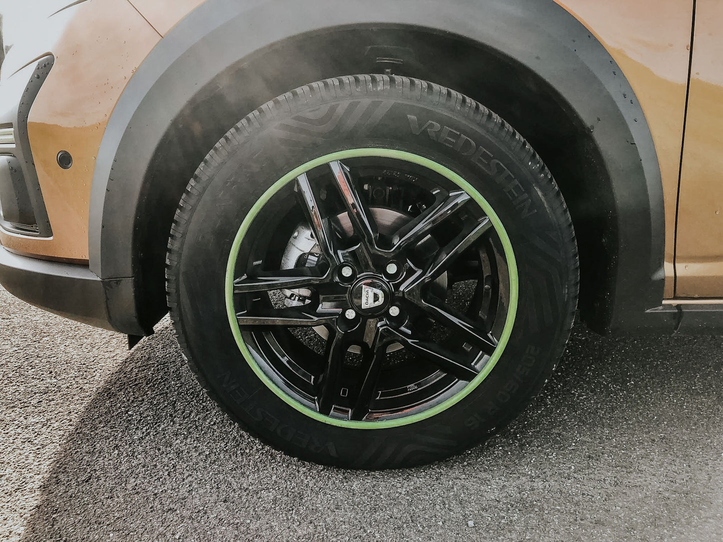 Alutec Ikenu diamant-schwarz 6.5x17 ET40 - LK4/108 ML63.4