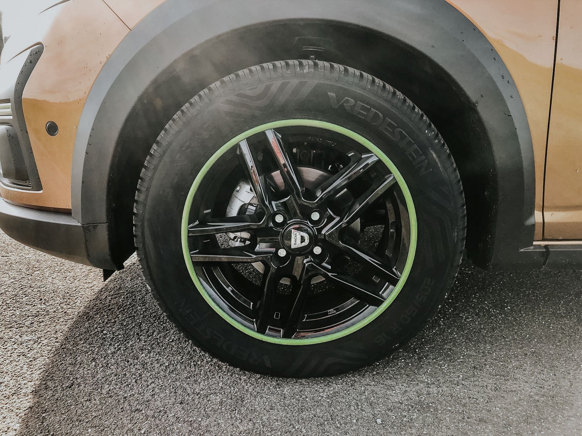 Alutec Ikenu diamant-schwarz 6.5x17 ET40 - LK4/108 ML63.4