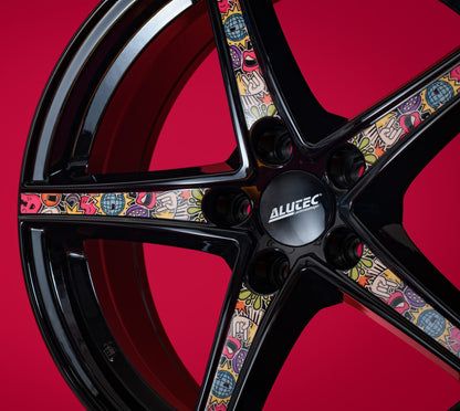 Alutec Raptr diamant-schwarz mit Stickerbomb Alufelge 8x18 Zoll ET45 LK 5x114.3 ML70.1 – Bild 4