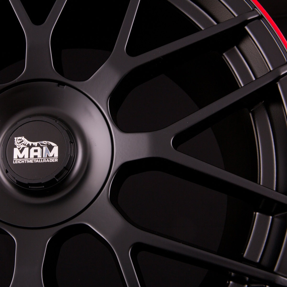 MAM GT1 Matt Black Lip Red (MBLR) Alufelge 8.5x19 Zoll ET30 LK 5x100 ML66.6 – Bild 5