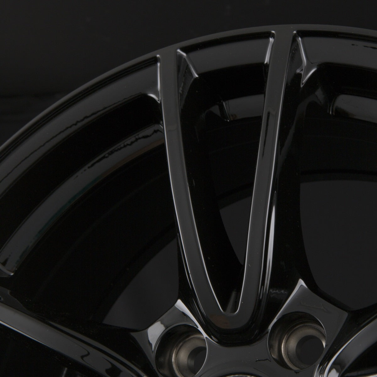 Proline CX300 Black Glossy (BG) Alufelge 6.5x16 Zoll ET38 LK 5x105 ML56.6 – Bild 5