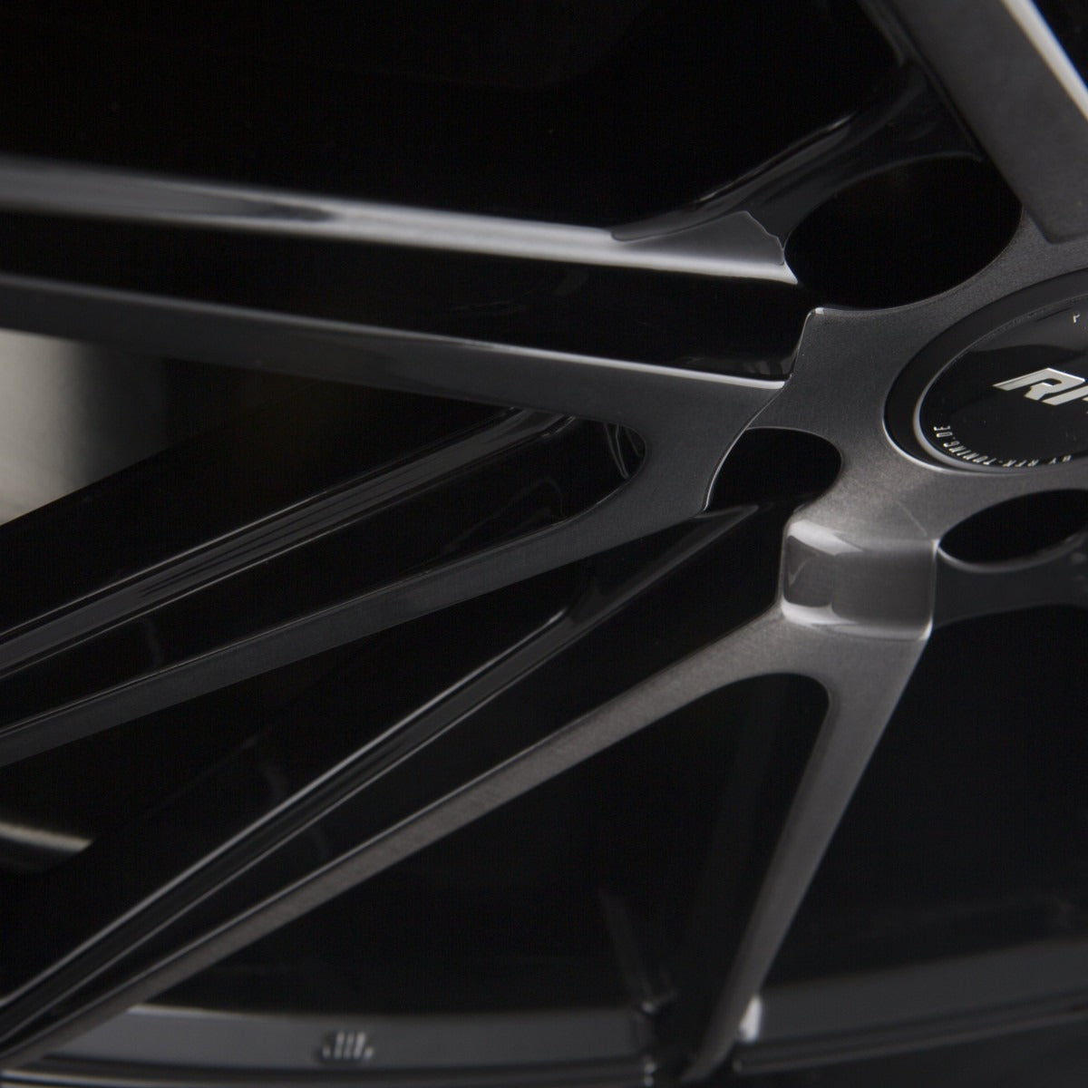 RFK Wheels GLS302 gloss black brushed Alufelge 9.5x19 Zoll ET35 LK 5x112 ML66.5 – Bild 5