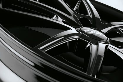 CMS C30 complete black gloss 6.5x16 ET47 - LK5/100 ML57.1