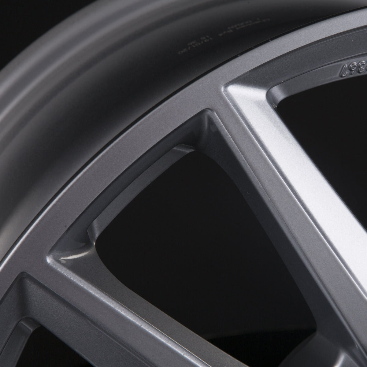 CMS C28 SR Racing Silber Alufelge 7.5x19 Zoll ET48 LK 5x112 ML66.6 – Bild 3