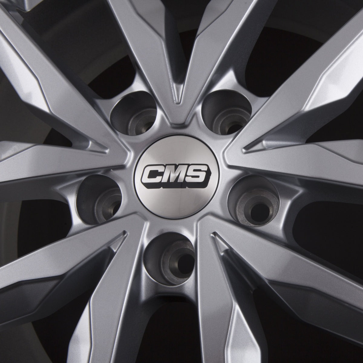 CMS C28 SR Racing Silber Alufelge 7.5x18 Zoll ET47 LK 5x114.3 ML66.1 – Bild 5