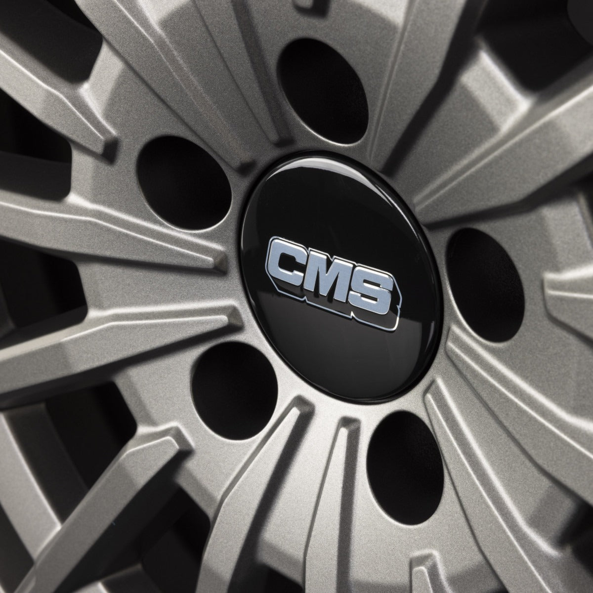 CMS C38 titanium matt Alufelge 8x18 Zoll ET32.5 LK 5x112 ML66.5 – Bild 3