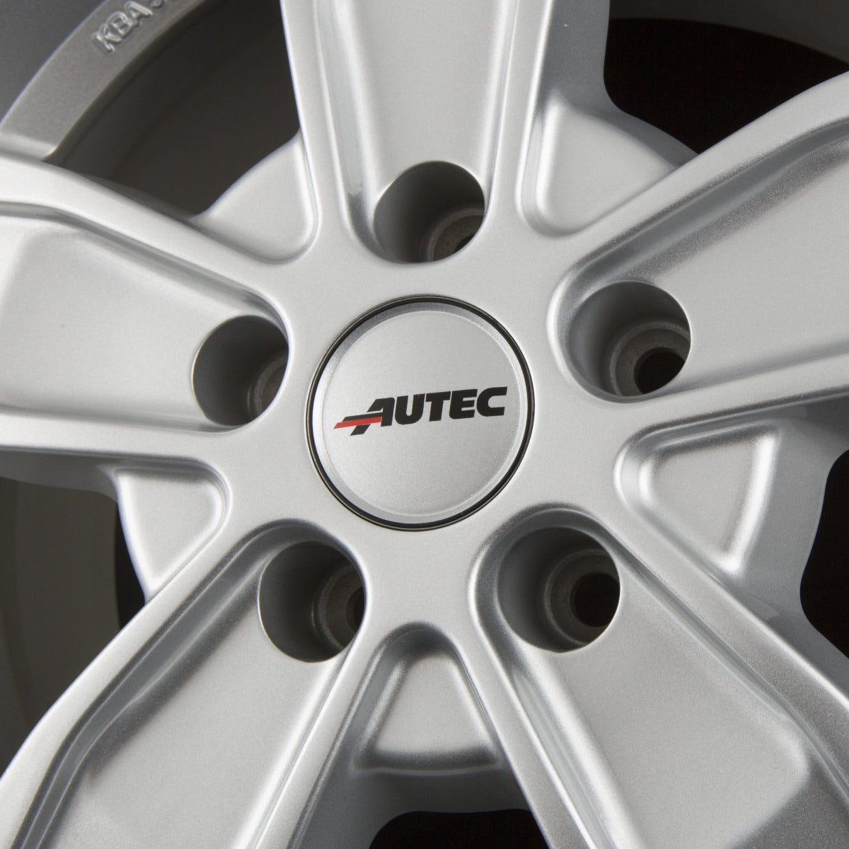 Autec Typ Q - Quantro 5-Loch brillantsilber Alufelge 7x17 Zoll ET51 LK 5x112 ML66.5 – Bild 8