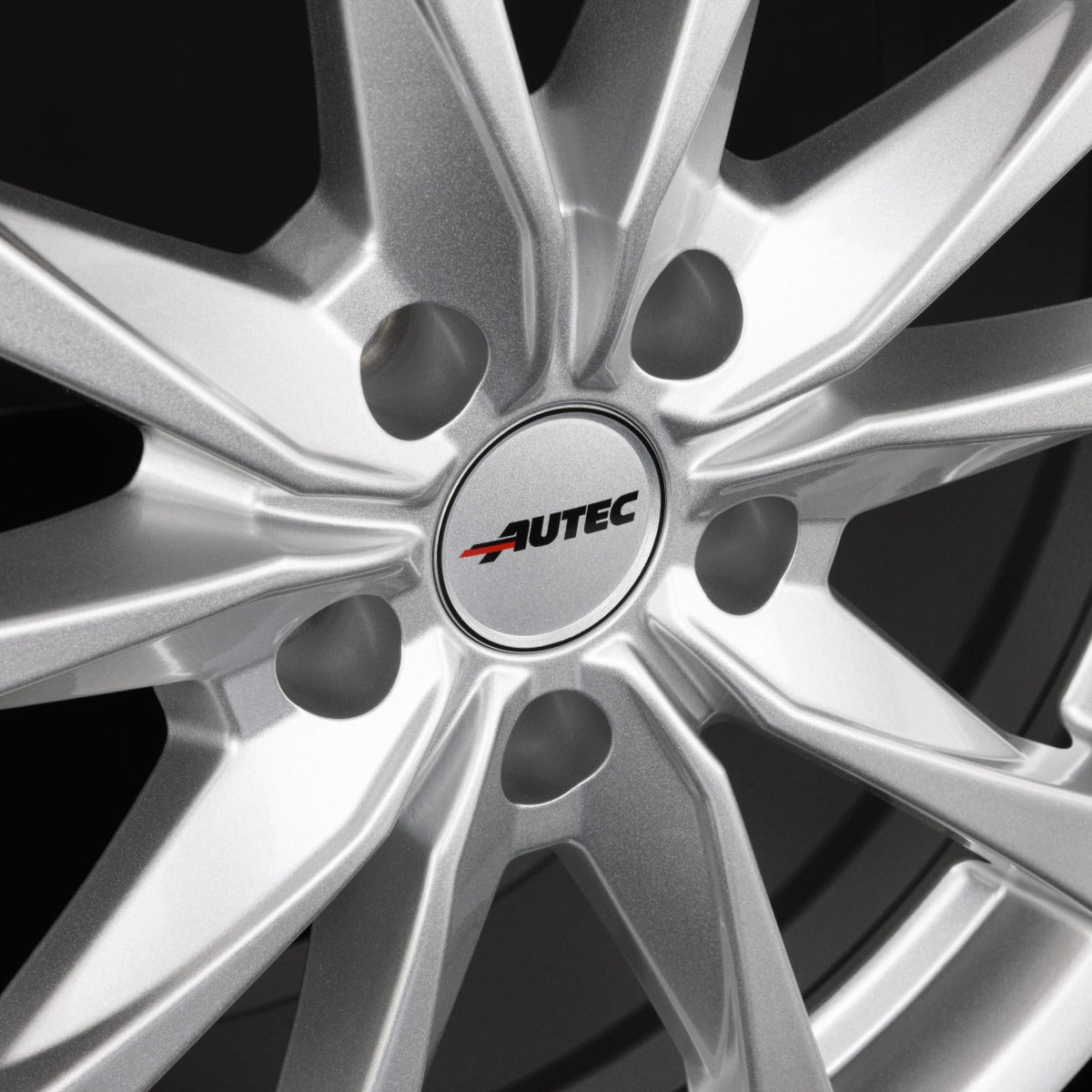 Autec Typ BX - Brixen brillantsilber Alufelge 8x19 Zoll ET42 LK 5x114.3 ML66.1 – Bild 6