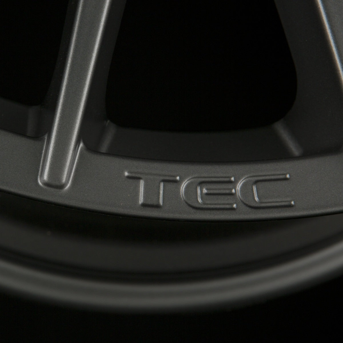 TEC Speedwheels AS2 dark grey Alufelge 7.5x17 Zoll ET45 LK 5x112 ML72.5 – Bild 7