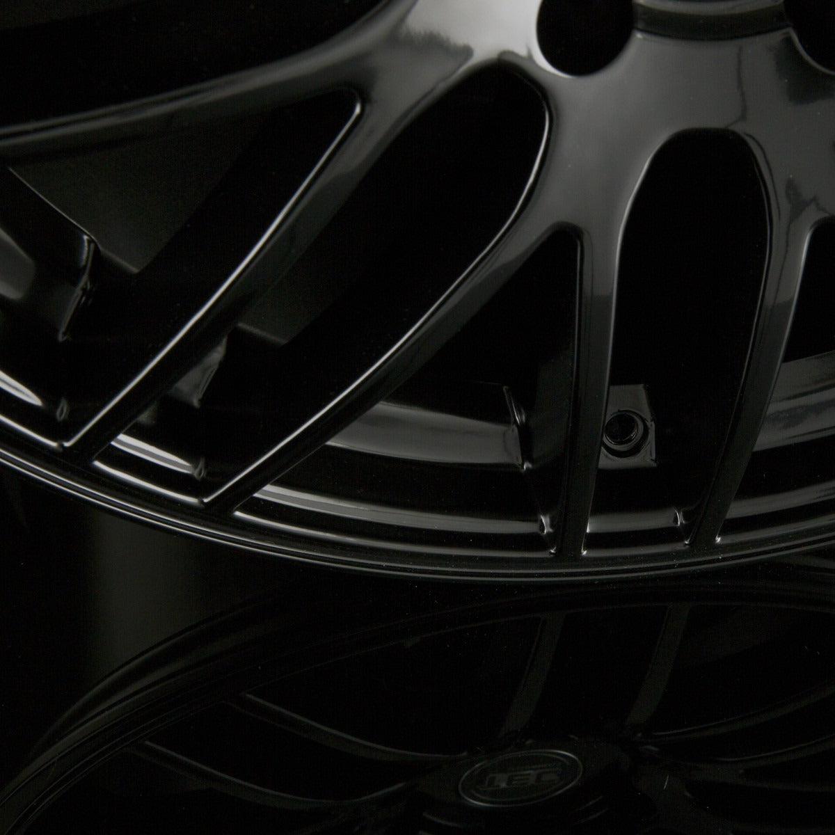 TEC Speedwheels GT1 Schwarz Seidenmatt (MB) Alufelge 10.5x20 Zoll ET14 LK 5x112 ML66.6 – Bild 4