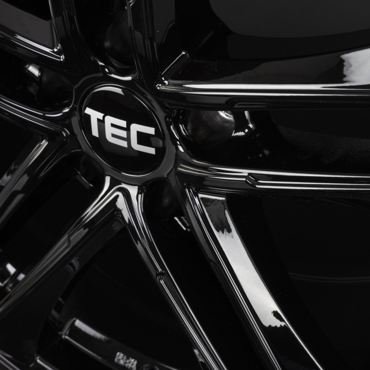 TEC Speedwheels AS4 black glossy Alufelge 8.5x20 Zoll ET45 LK 5x108 ML63.4 – Bild 5