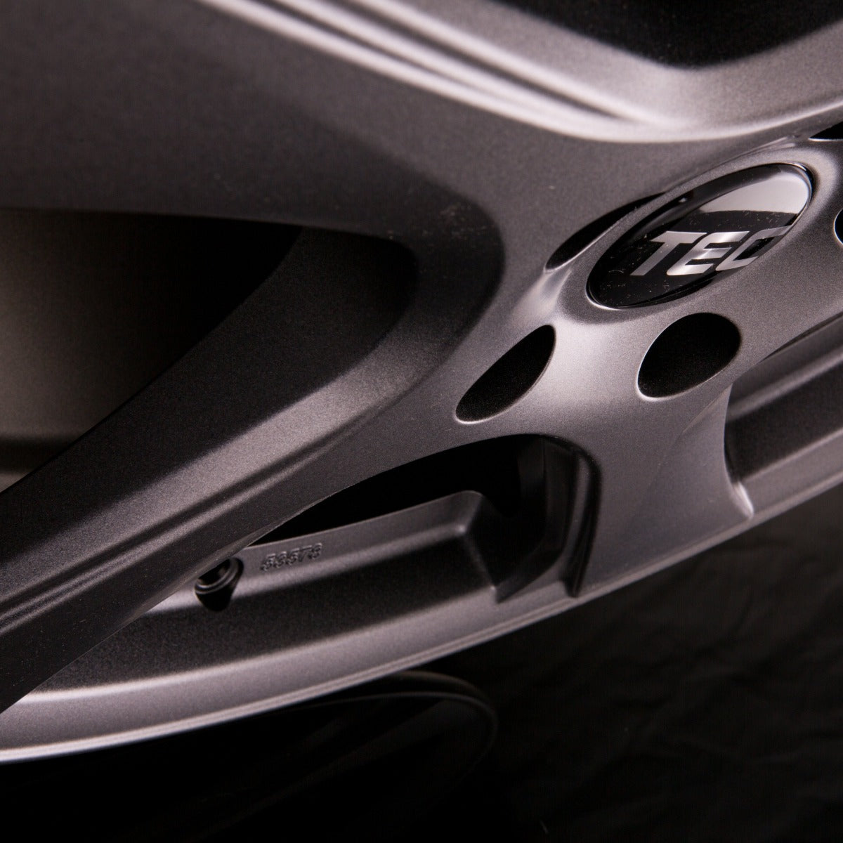 TEC Speedwheels AS5 Gun Metal (DG) Alufelge 7x17 Zoll ET32 LK 4x108 ML65.1 – Bild 4
