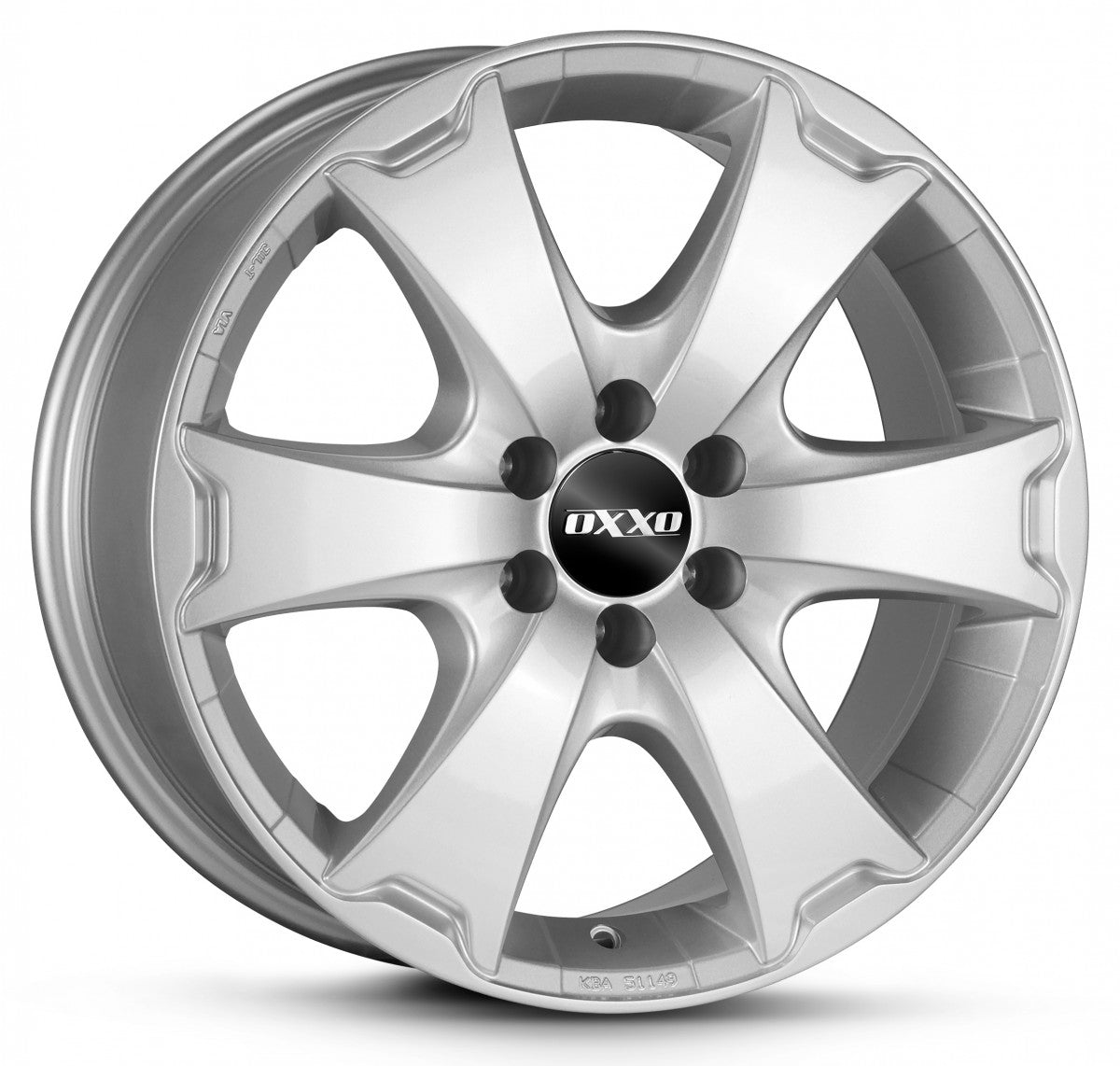 Oxxo Aventura silver Alufelge 7.5x18 Zoll ET30 LK 6x139.7 ML106.1
