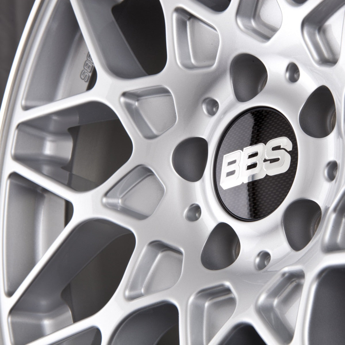 BBS RX-R Brillantsilber mit Anfahrschutz Alufelge 9.5x19 Zoll ET40 LK 5x112 ML82 – Bild 3