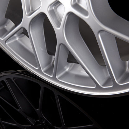 BBS RX-R Brillantsilber mit Anfahrschutz Alufelge 9.5x19 Zoll ET40 LK 5x112 ML82 – Bild 4