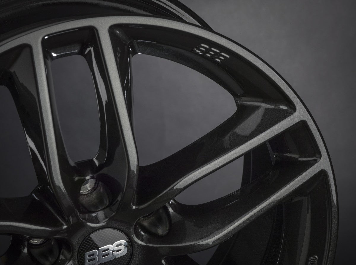 BBS SX kristall-schwarz 8x18 ET45 - LK5/108 ML70