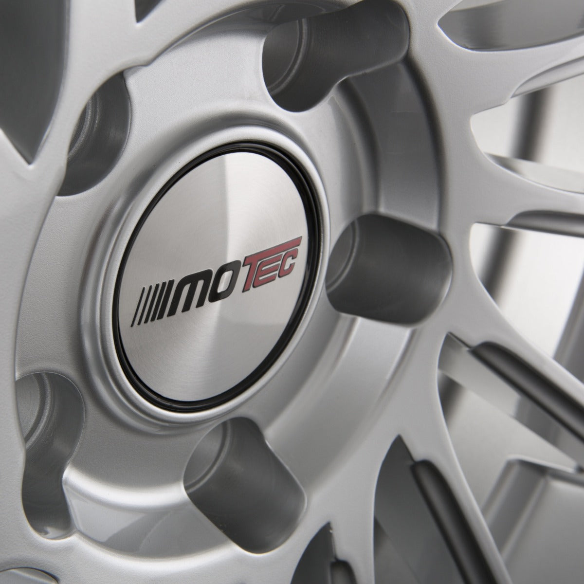 Motec Tornado (MCT9) High Gloss Silver Alufelge 10.5x21 Zoll ET35 LK 5x112 ML66.6 – Bild 4