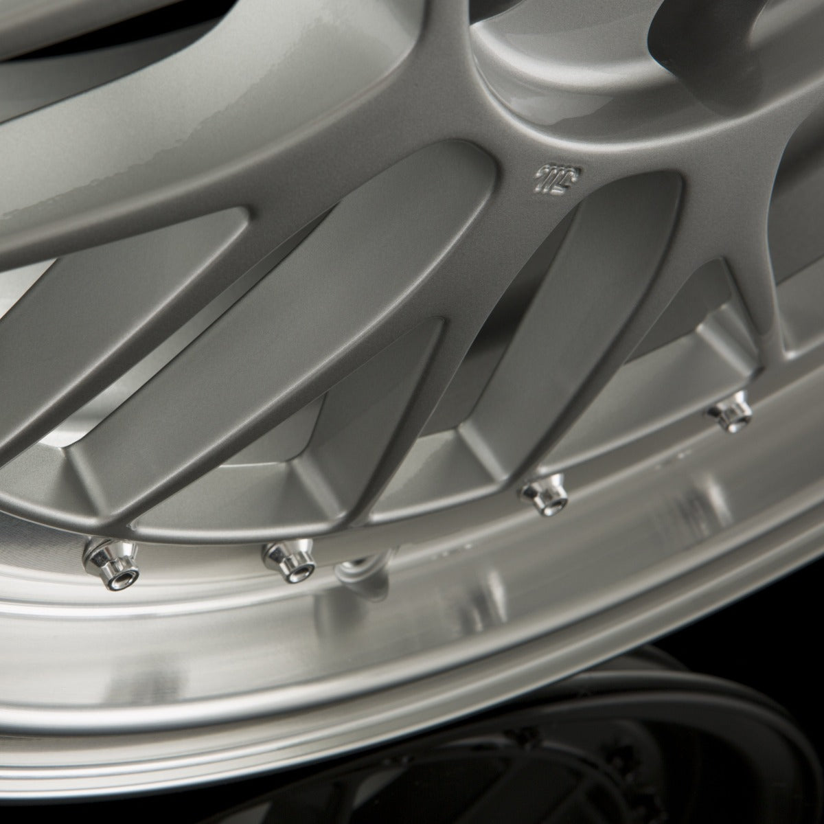 Ultra Wheels UA3-LM Silver Rim Polished Alufelge 9.5x20 Zoll ET35 LK 5x112 ML66.6 – Bild 5